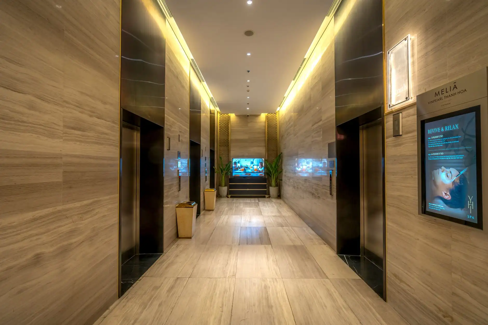 酒店及商业空间地面装饰:天安木业强化地板工程案例分享正文配图 1